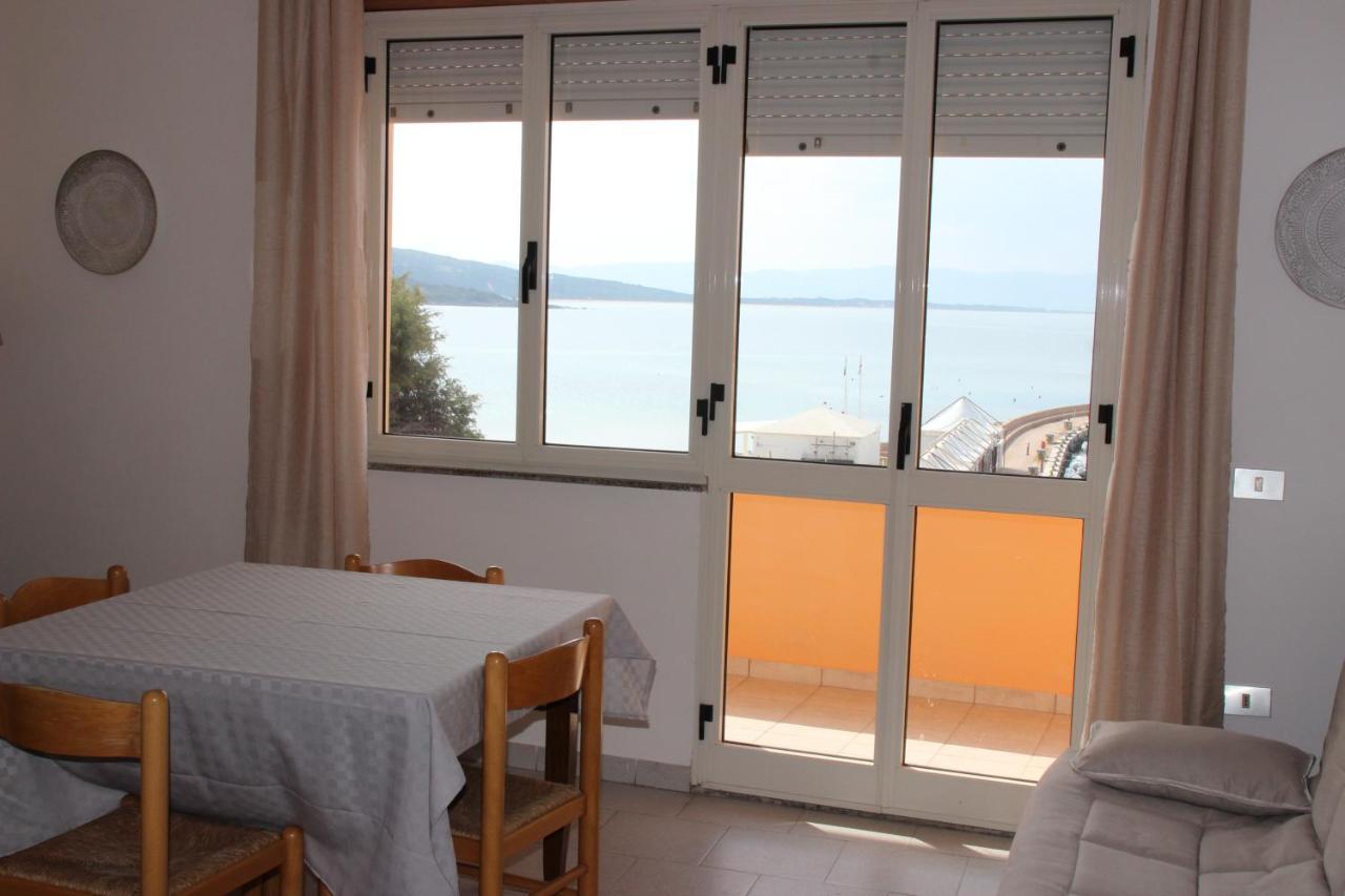 Borgo Spiaggia Vista Mare Isola Rossa Exteriér fotografie