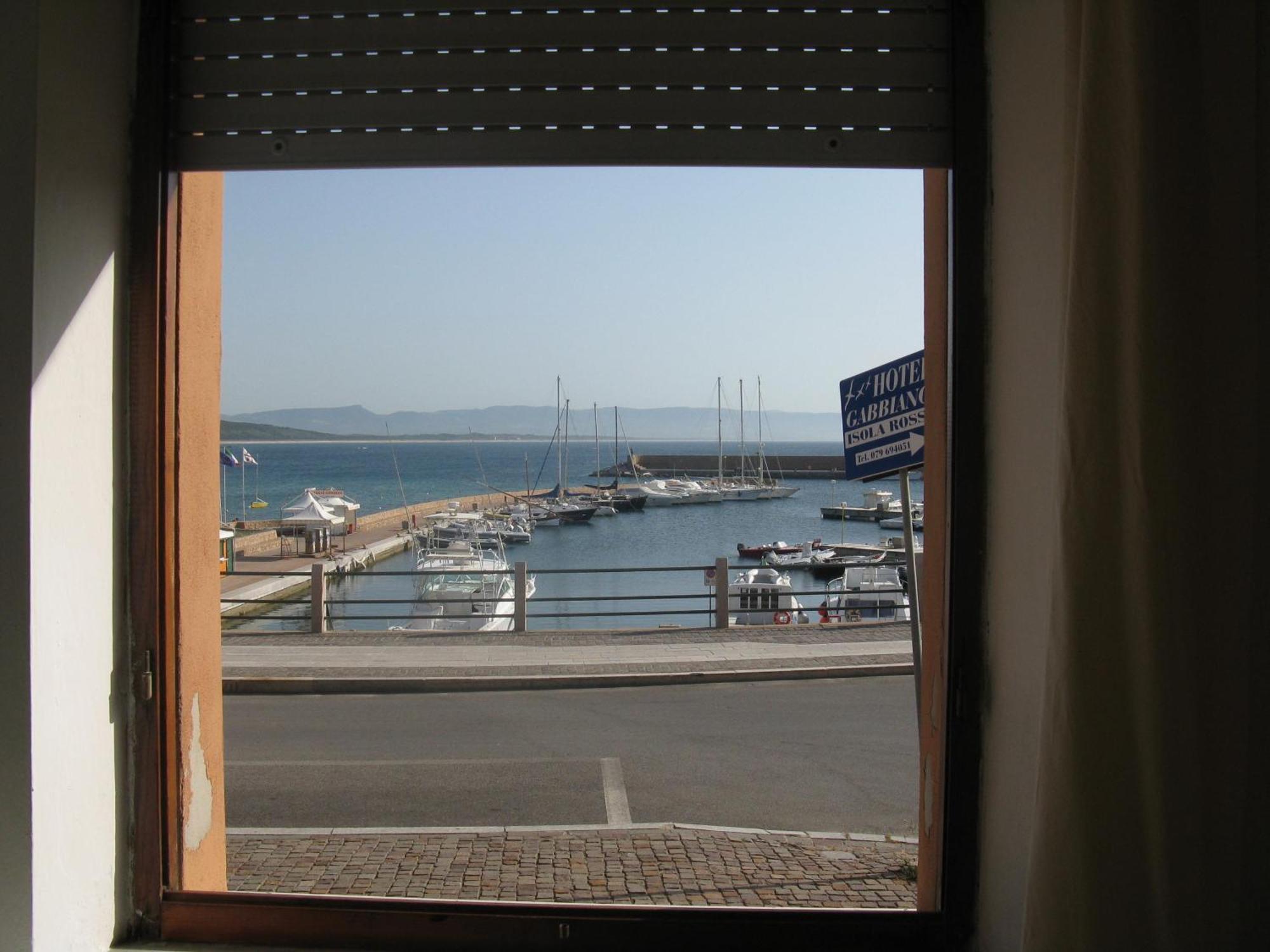 Borgo Spiaggia Vista Mare Isola Rossa Exteriér fotografie
