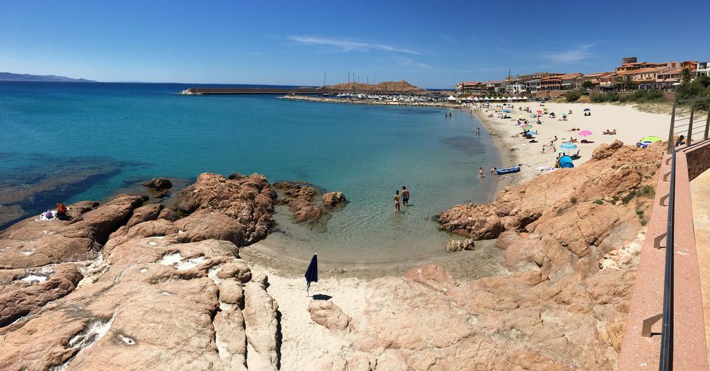 Borgo Spiaggia Vista Mare Isola Rossa Exteriér fotografie