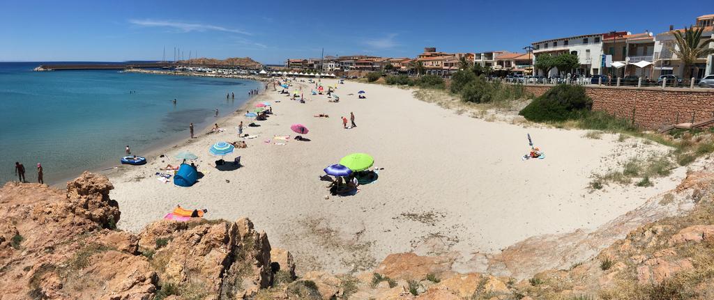 Borgo Spiaggia Vista Mare Isola Rossa Exteriér fotografie